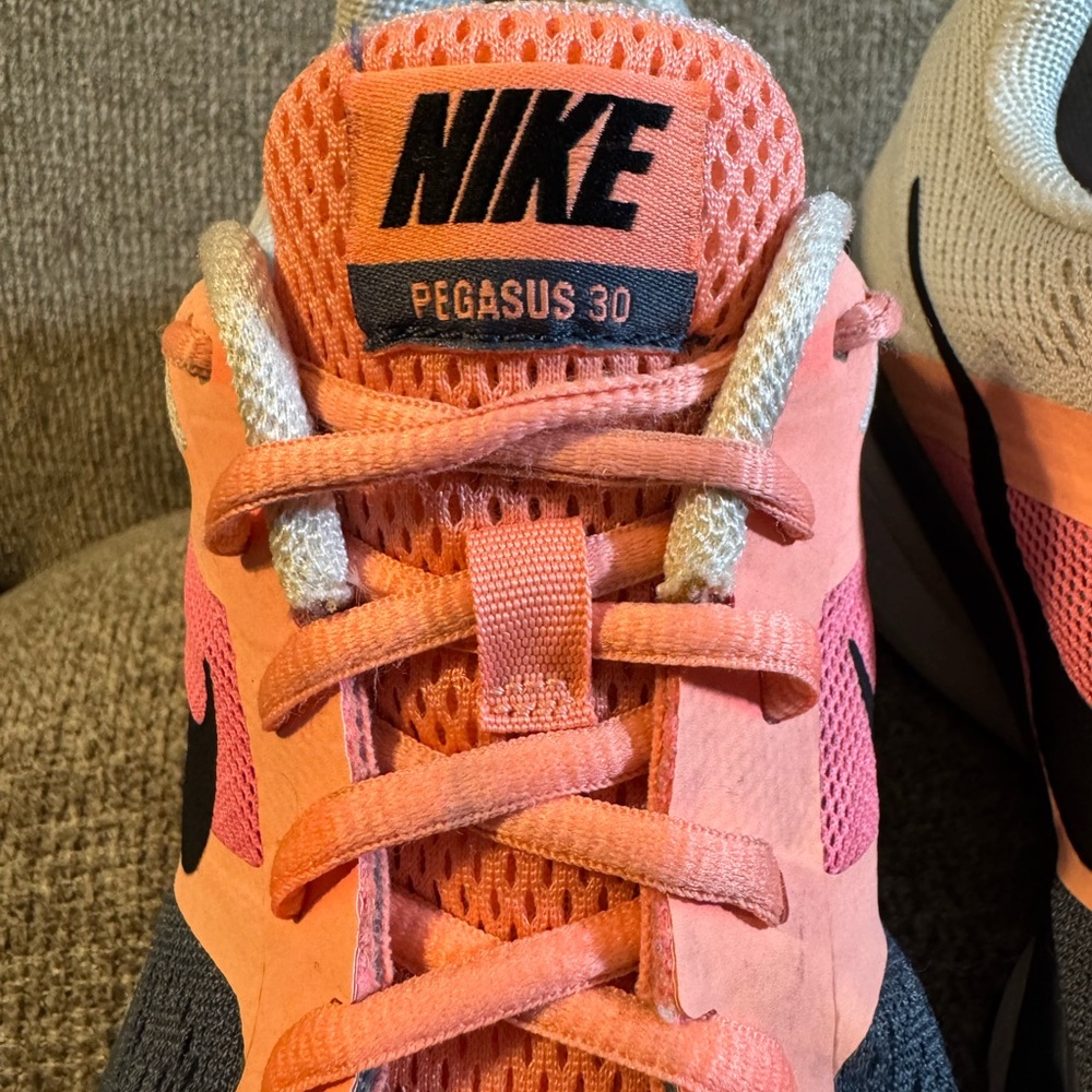 Nike Air Pegasus 30 Women’s running Shoes Atomic Pink/Armory Slate Size 9.5 - Picture 4 of 10